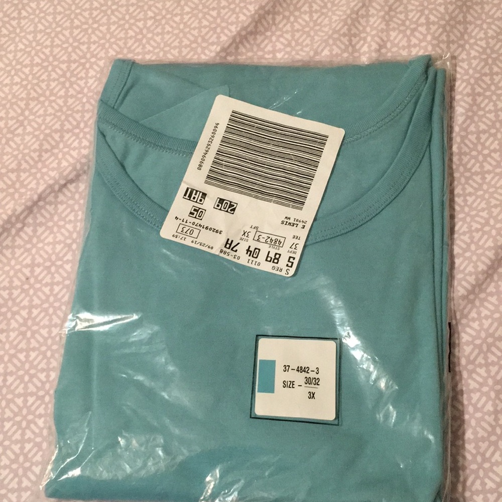 Brand new short sleeve t shirt